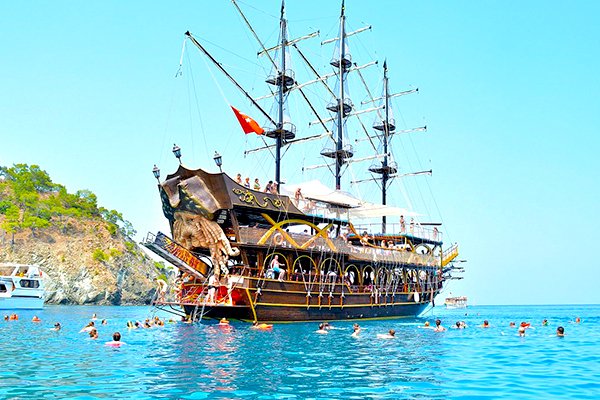 Kemer Pirate Ship Boat Trip