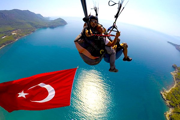 Paragliding in Kemer