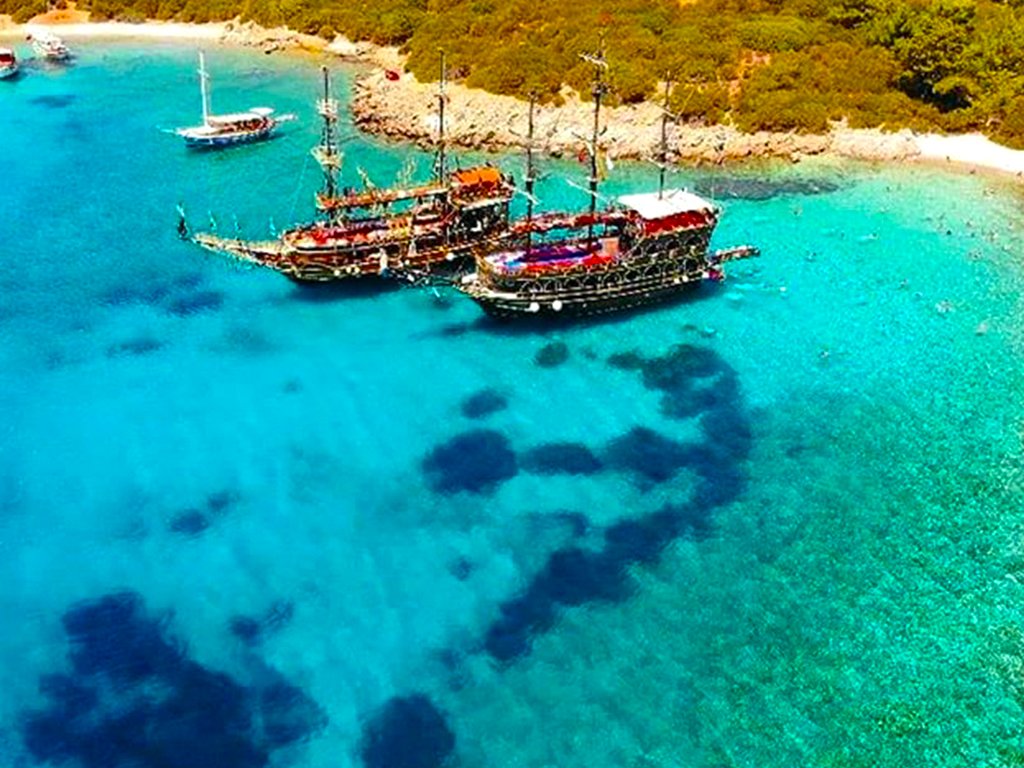 Bodrum Pirate Boat Trip